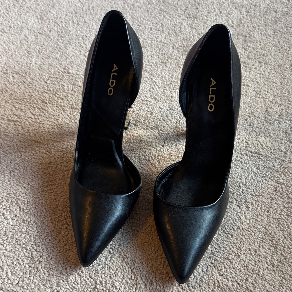 ALDO Women's Black Pointed Toe D'Orsay Pumps